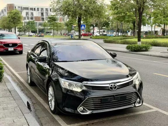 Toyota Camry 2.5Q 2016 - 670 triệu
