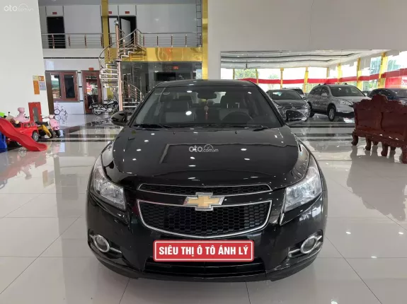 Chevrolet Cruze 2015 - Sedan 5 chỗ giá rẻ, máy số ngon, thân vỏ chắc chắn