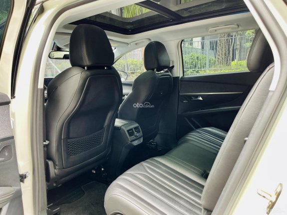 Peugeot 5008 1.6L Turbo 2019 - Bán Peugeot 5008 sản xuất 2019, chạy 5 vạn km siêu đẹp