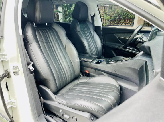 Peugeot 5008 1.6L Turbo 2019 - Bán Peugeot 5008 sản xuất 2019, chạy 5 vạn km siêu đẹp
