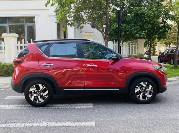 Kia Sonet 1.5 Luxury 2023 - Đẹp như xe mới, mới lăn bánh 6000km