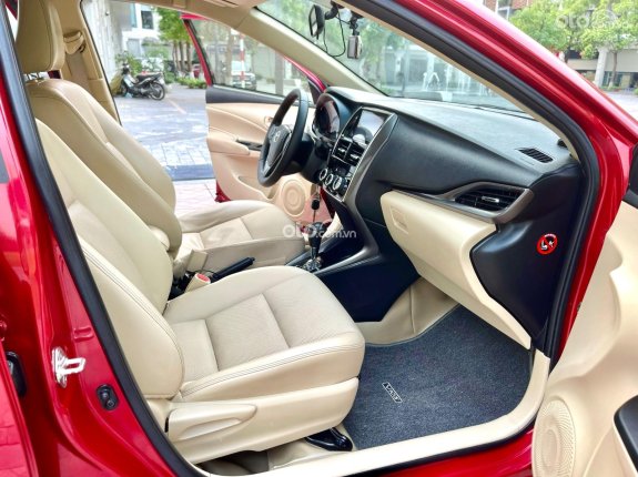 Toyota Vios 1.5 E CVT 2021 - Bán xe Toyota Vios E 2021 số tự động, xe rất mới, lốp sơ cua chưa hạ