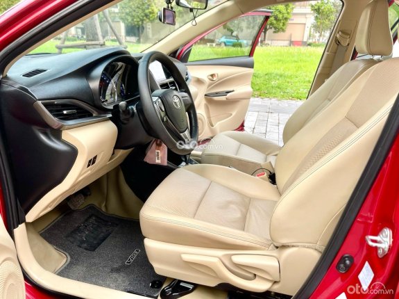 Toyota Vios 1.5 E CVT 2021 - Bán xe Toyota Vios E 2021 số tự động, xe rất mới, lốp sơ cua chưa hạ