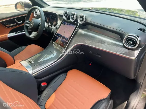 Mercedes-Benz GLC 300 4Matic 2024 - XÁM NÂU SIÊU LƯỚT CHÍNH HÃNG