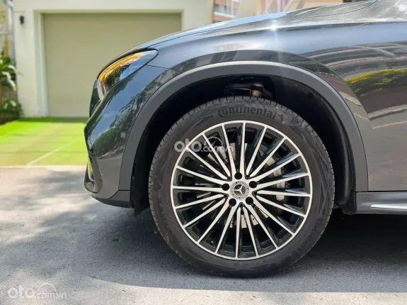 Mercedes-Benz GLC 300 4Matic 2024 - XÁM NÂU SIÊU LƯỚT CHÍNH HÃNG