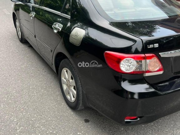 Toyota Corolla Altis 1.8G MT 2010 - Phom mới, máy dual- vvti. Xe tư nhân, hồ sơ cầm tay. Xe zin hết, máy số keo chỉ zin. Màn hình, cam đủ