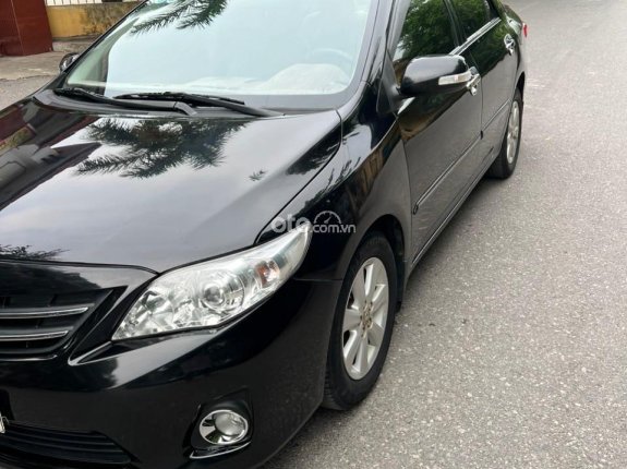 Toyota Corolla Altis 1.8G MT 2010 - Phom mới, máy dual- vvti. Xe tư nhân, hồ sơ cầm tay. Xe zin hết, máy số keo chỉ zin. Màn hình, cam đủ