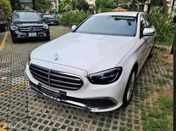 Mercedes-Benz E200 Exclusive V1 2023 - MÀU TRẮNG CHÍNH HÃNG