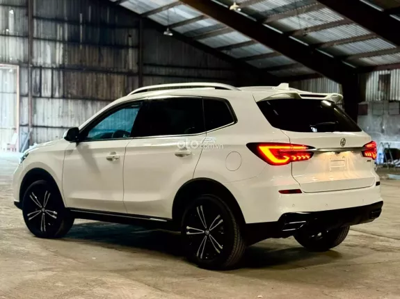 MG RX5 1.5 STD 2023 - Tặng phí đăng ký xe + Bảo hiểm vật chất trị giá 120Tr