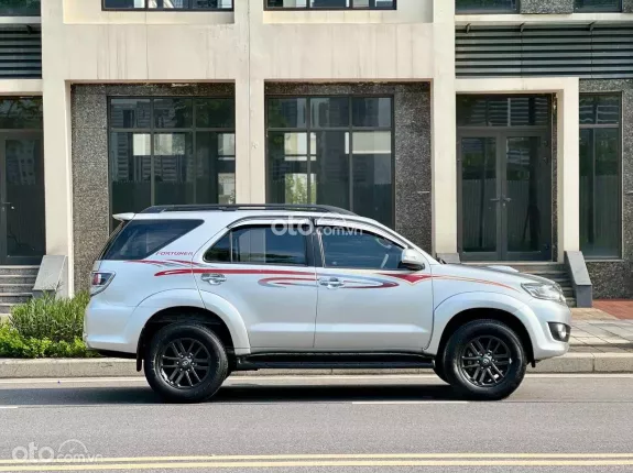 Toyota Fortuner 2016 - Đẹp không lỗi nhỏ