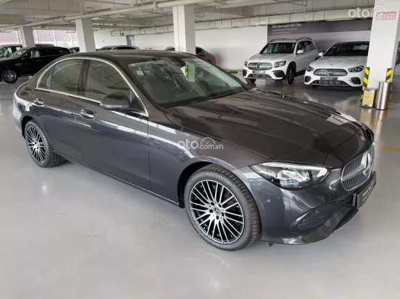 Mercedes-Benz C200 Avantgarde Plus 2024 - XÁM NÂU SIÊU LƯỚT CHÍNH HÃNG