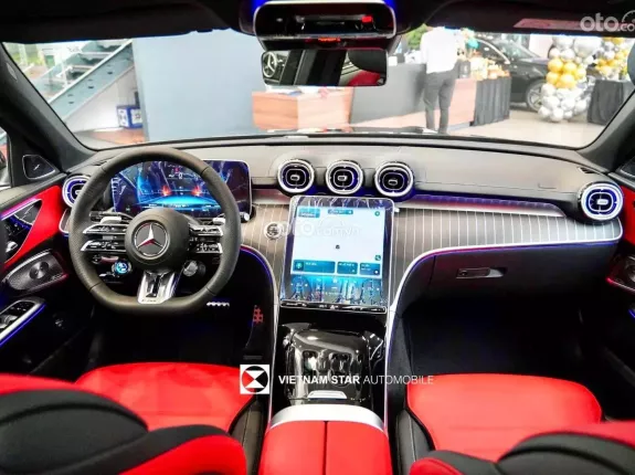 Mercedes-Benz AMG C43 2023 - TRẮNG ĐỎ - SIÊU LƯỚT 30 KM - TRƯNG BÀY