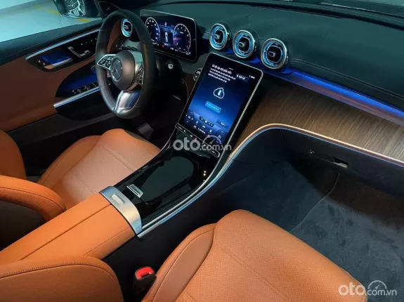 Mercedes-Benz C200 Avantgarde Plus 2024 - XÁM NÂU SIÊU LƯỚT CHÍNH HÃNG
