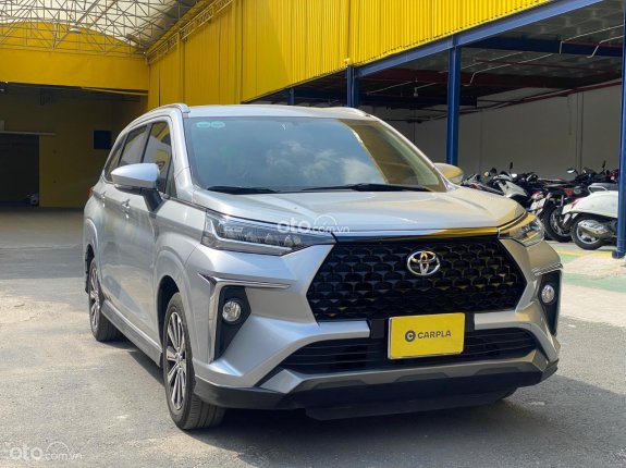 Toyota Veloz Cross 1.5 CVT 2023 - CARPLA - NỀN TẢNG MUA BÁN XE LỚN NHẤT VIỆT NAM