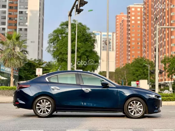Mazda 3 Sedan 1.5L Deluxe 2022 - Odo 3 vạn km zin full lịch sử hãng