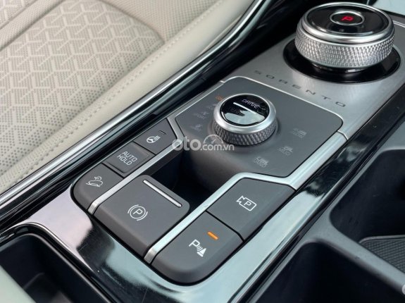 Kia Sorento Hybrid 1.6L Signature 2022 - Một Chủ Từ Đầu - Lướt 13.000Km