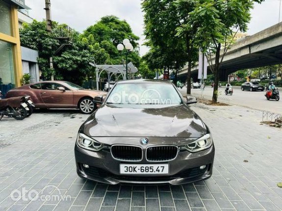 BMW 320i Sport Line 2012 - Xe chất giá tốt