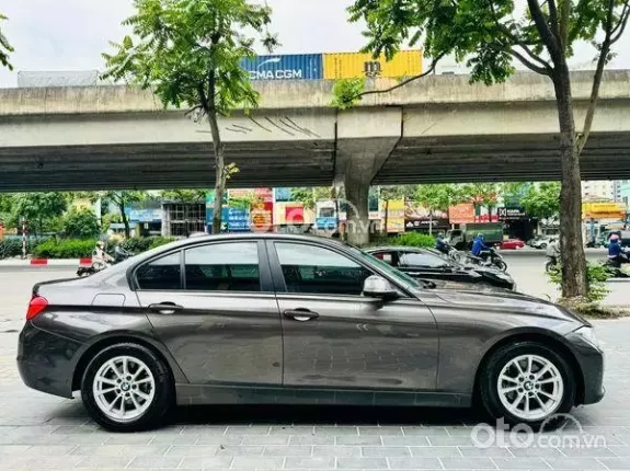 BMW 320i Sport Line 2012 - Xe chất giá tốt