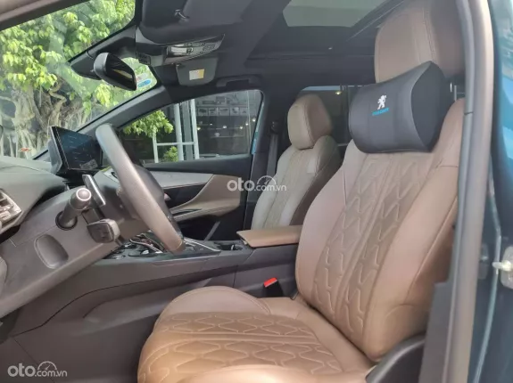 Peugeot 5008 GT 2022 - Màu xanh ngọc, lướt 14.000km, tiết kiệm hơn 500tr, ht góp