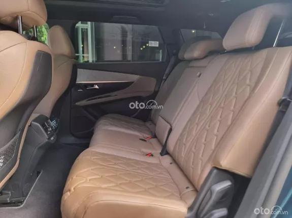 Peugeot 5008 GT 2022 - Màu xanh ngọc, lướt 14.000km, tiết kiệm hơn 500tr, ht góp