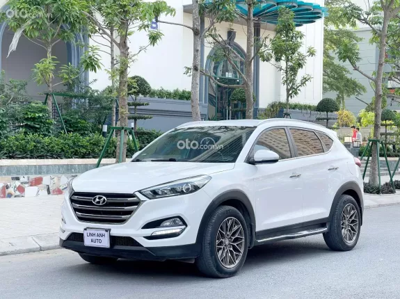 Hyundai Tucson 2.0 Tiêu chuẩn 2018 - Màu TRẮNG