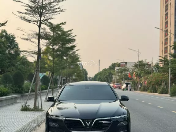 VinFast LUX A2.0 Nâng cao 2020 - Xe đẹp như mới
