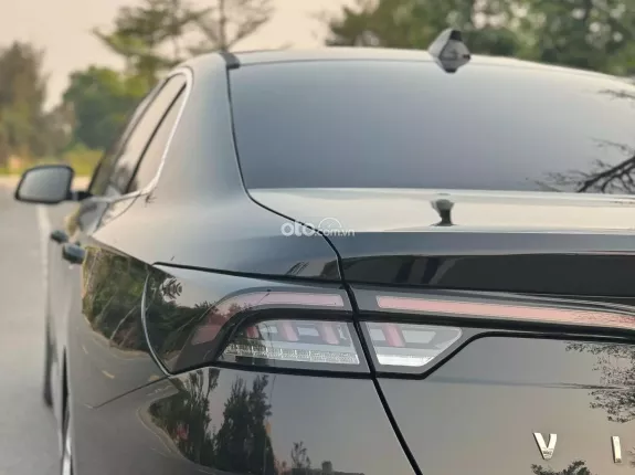VinFast LUX A2.0 Nâng cao 2020 - Xe đẹp như mới