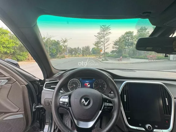 VinFast LUX A2.0 Nâng cao 2020 - Xe đẹp như mới