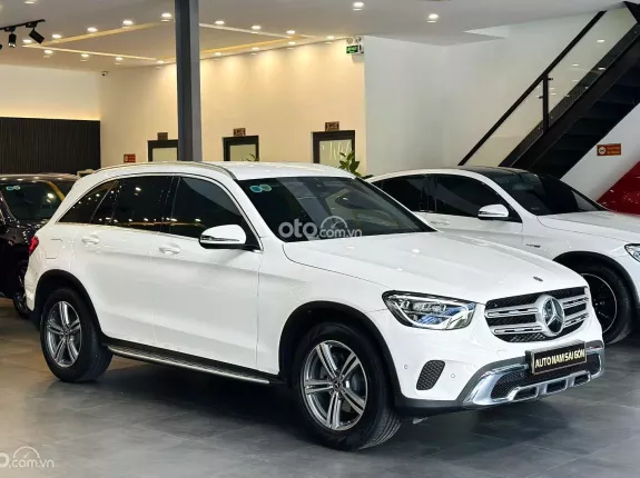 Mercedes-Benz GLC 200 V1 2022 - Xe gần như new, còn bảo hành hãng tới 2025
