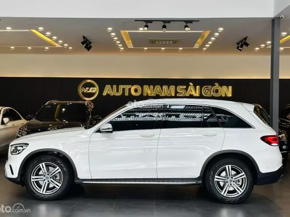 Mercedes-Benz GLC 200 V1 2022 - Xe gần như new, còn bảo hành hãng tới 2025