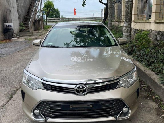 Toyota Camry 2.0E 2015 - Xe đẹp - odo 14 vạn - bao check test