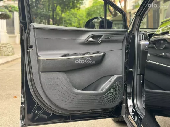 Hyundai Custin 2.0T-GDi Cao cấp 2023 - Giá Còn Cực Tốt