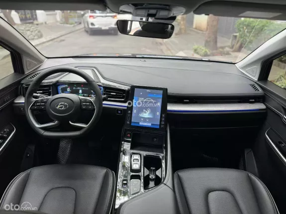 Hyundai Custin 2.0T-GDi Cao cấp 2023 - Giá Còn Cực Tốt