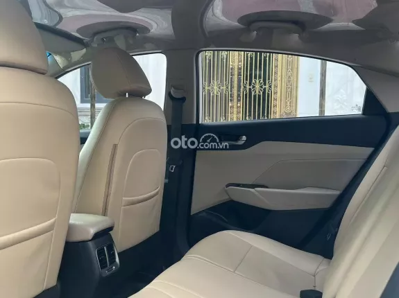 Hyundai Accent 1.4 MT Tiêu chuẩn 2019 - Nội ngoại thất sạch đẹp