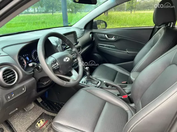 Hyundai Kona 1.6 Turbo 2021 - Biển Hà Nội, 1 chủ từ đầu- odo chuẩn 5v