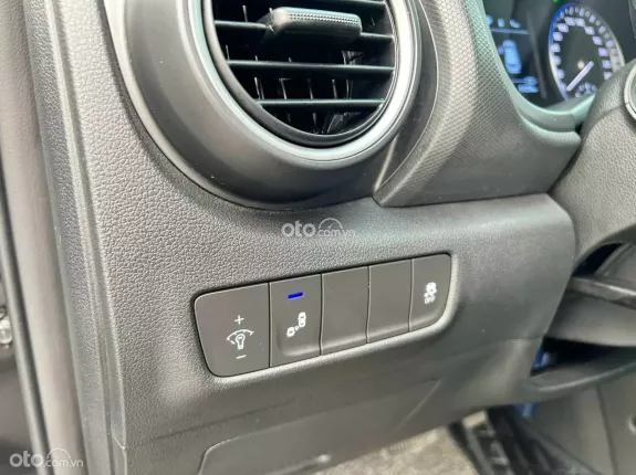 Hyundai Kona 1.6 Turbo 2021 - Biển Hà Nội, 1 chủ từ đầu- odo chuẩn 5v