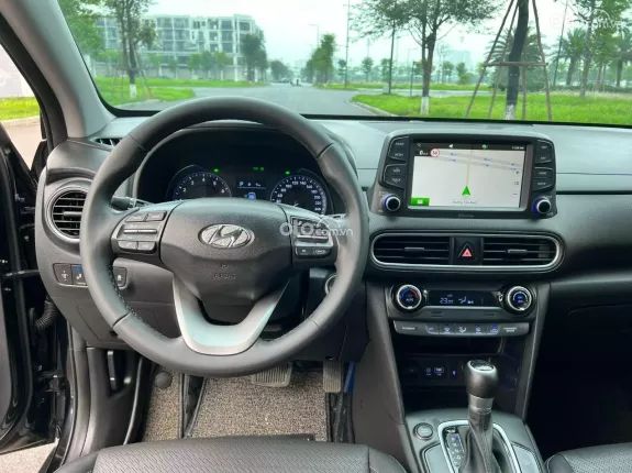 Hyundai Kona 1.6 Turbo 2021 - Biển Hà Nội, 1 chủ từ đầu- odo chuẩn 5v
