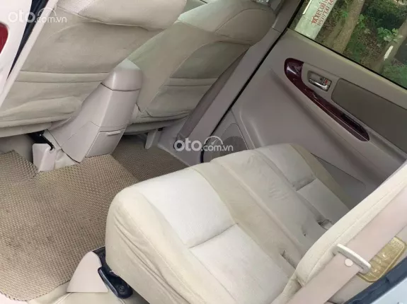 Toyota Innova 2.0G 2006 - Odo 12 vạn