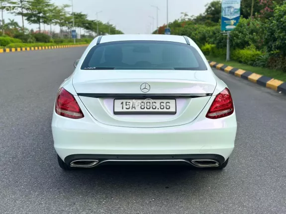Mercedes-Benz C250 Exclusive 2016 - Bán 695 triệu