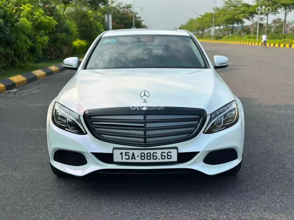 Mercedes-Benz C250 Exclusive 2016 - Bán 695 triệu
