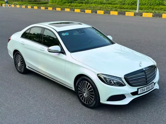 Mercedes-Benz C250 Exclusive 2016 - Bán 695 triệu