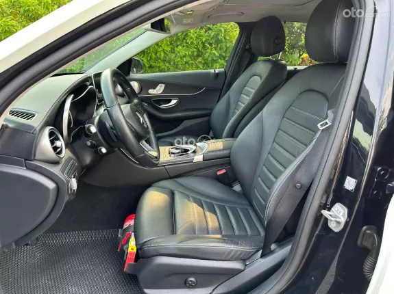 Mercedes-Benz C250 Exclusive 2016 - Bán 695 triệu