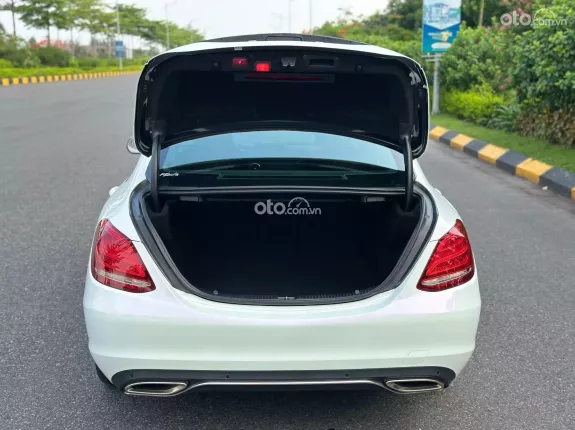 Mercedes-Benz C250 Exclusive 2016 - Bán 695 triệu