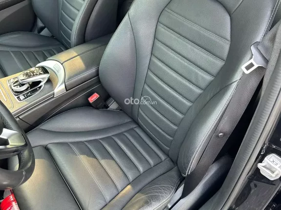 Mercedes-Benz C250 Exclusive 2016 - Bán 695 triệu