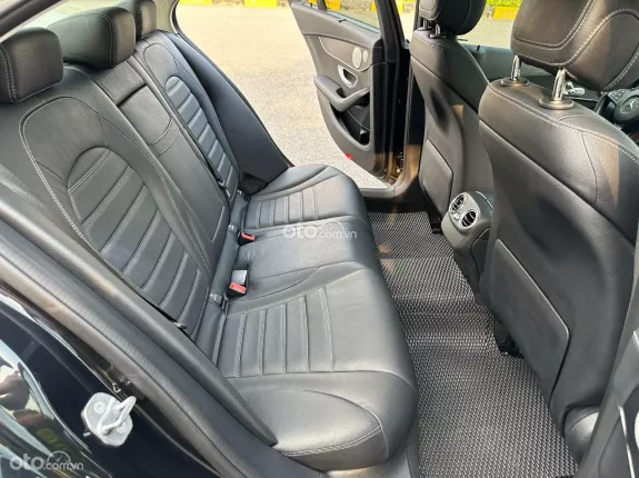 Mercedes-Benz C250 Exclusive 2016 - Bán 695 triệu