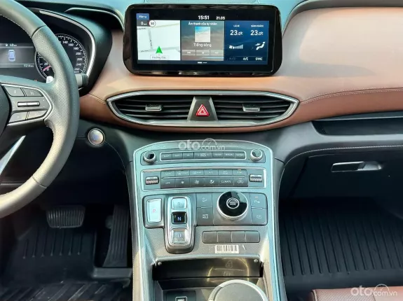 Hyundai Santa Fe 2.4L Xăng Tiêu chuẩn 2022 - Bán 930 triệu
