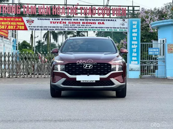Hyundai Santa Fe 2.4L Xăng Tiêu chuẩn 2022 - Bán 930 triệu