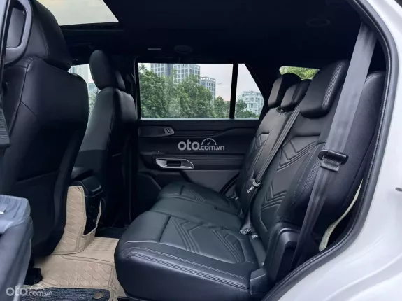 Ford Everest Titanium 2.0 AT 4x2 2022 - Giá Còn Cực Tốt