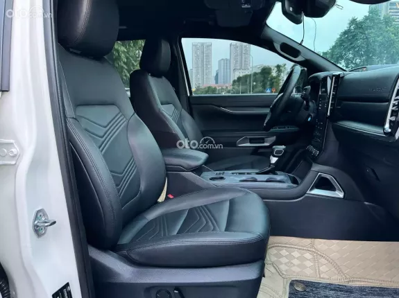 Ford Everest Titanium 2.0 AT 4x2 2022 - Giá Còn Cực Tốt