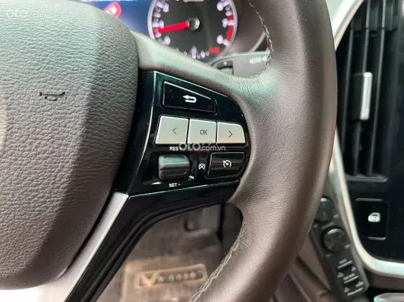 VinFast LUX A2.0 Tiêu chuẩn 2021 - Chạy chuẩn 3 vạn, hỗ trợ góp